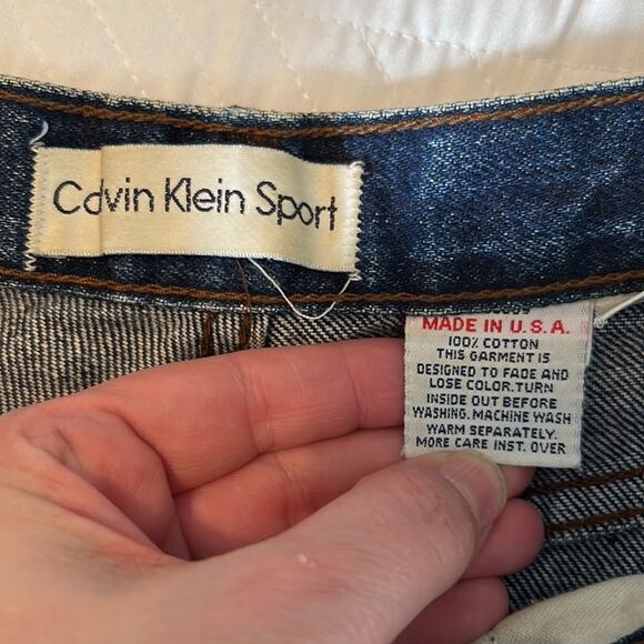 Vintage Calvin Klein Sport cropped raw hem  blue jeans size 6 made in USA - Picture 2 of 9